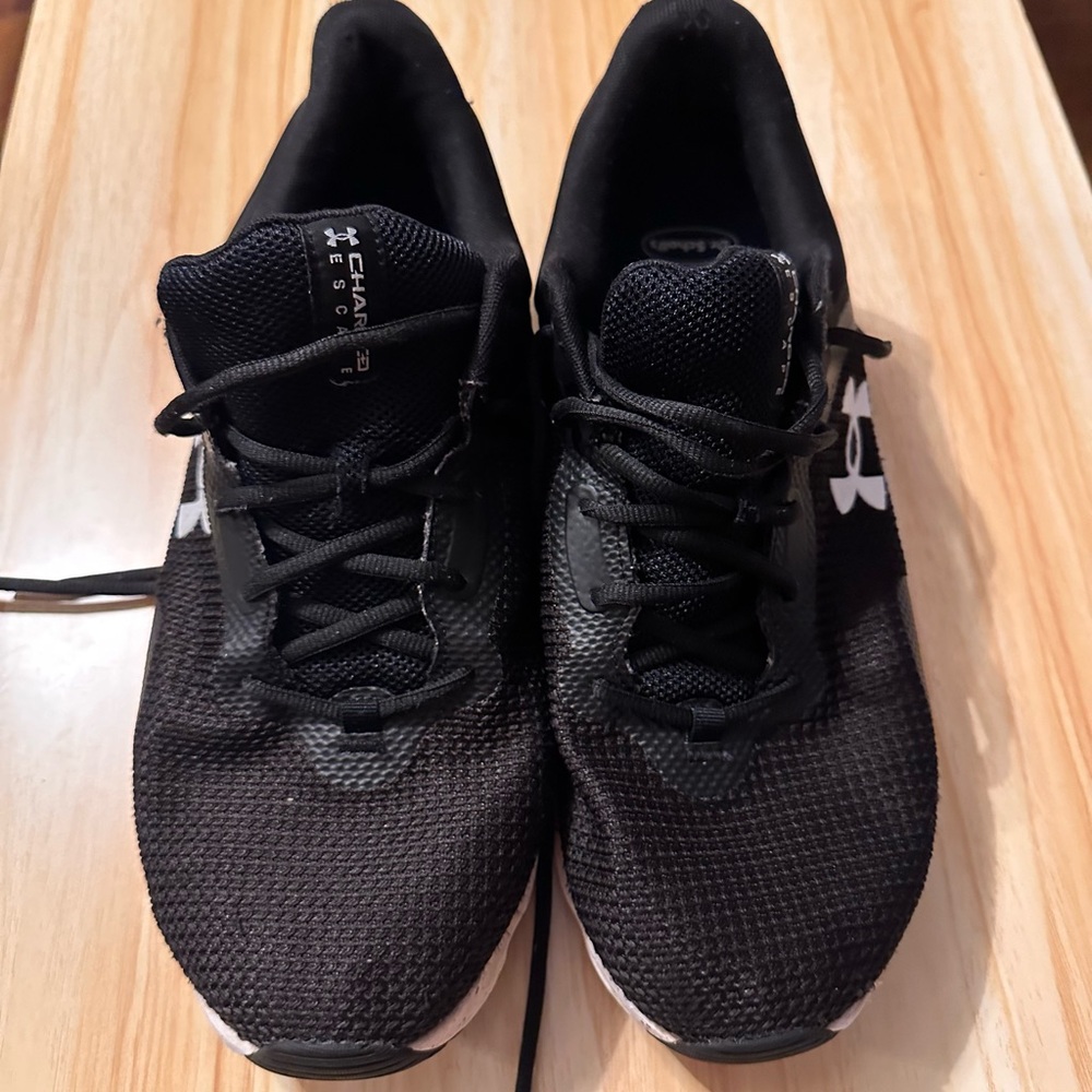 Men’s Under Armour Shoes (Size 13 4E)